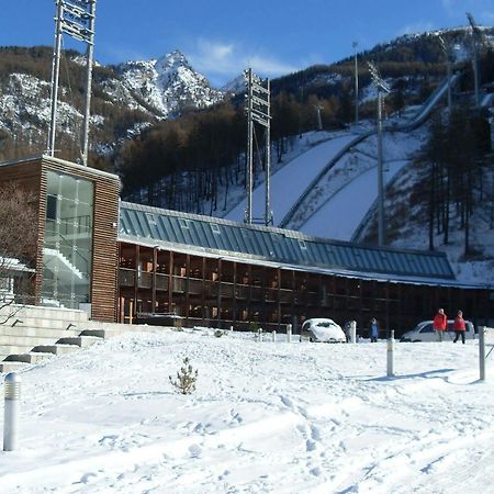 Pragelato Ski Jumping Hotel Exterior photo