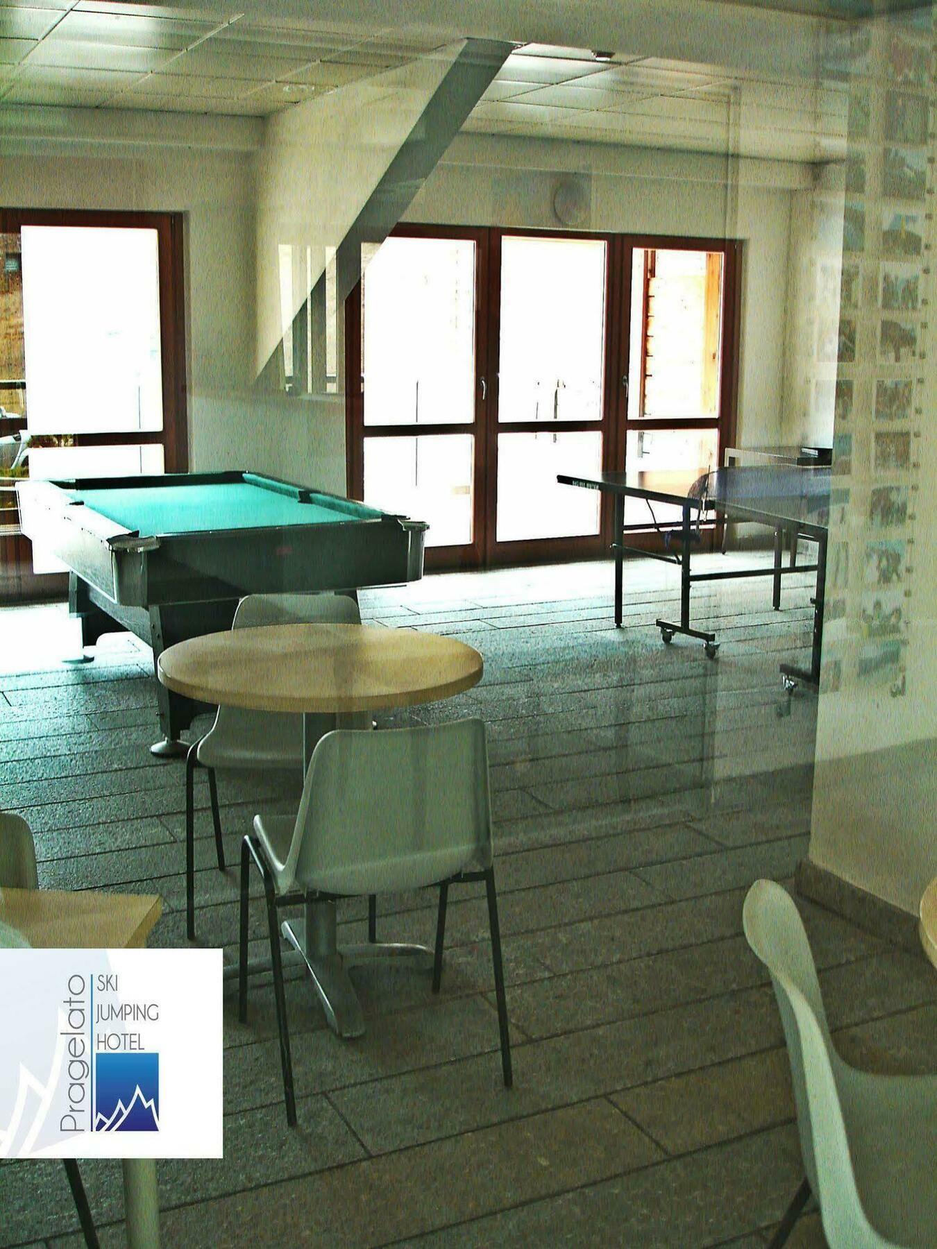 Pragelato Ski Jumping Hotel Exterior photo